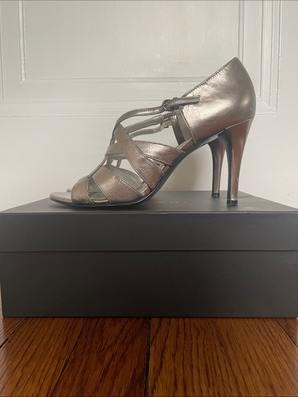 Tahari Dress Pumps